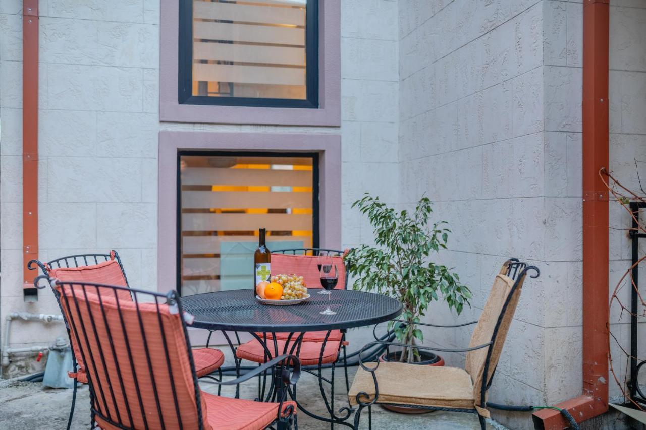 Gala Boutique Hotel クタイシ エクステリア 写真